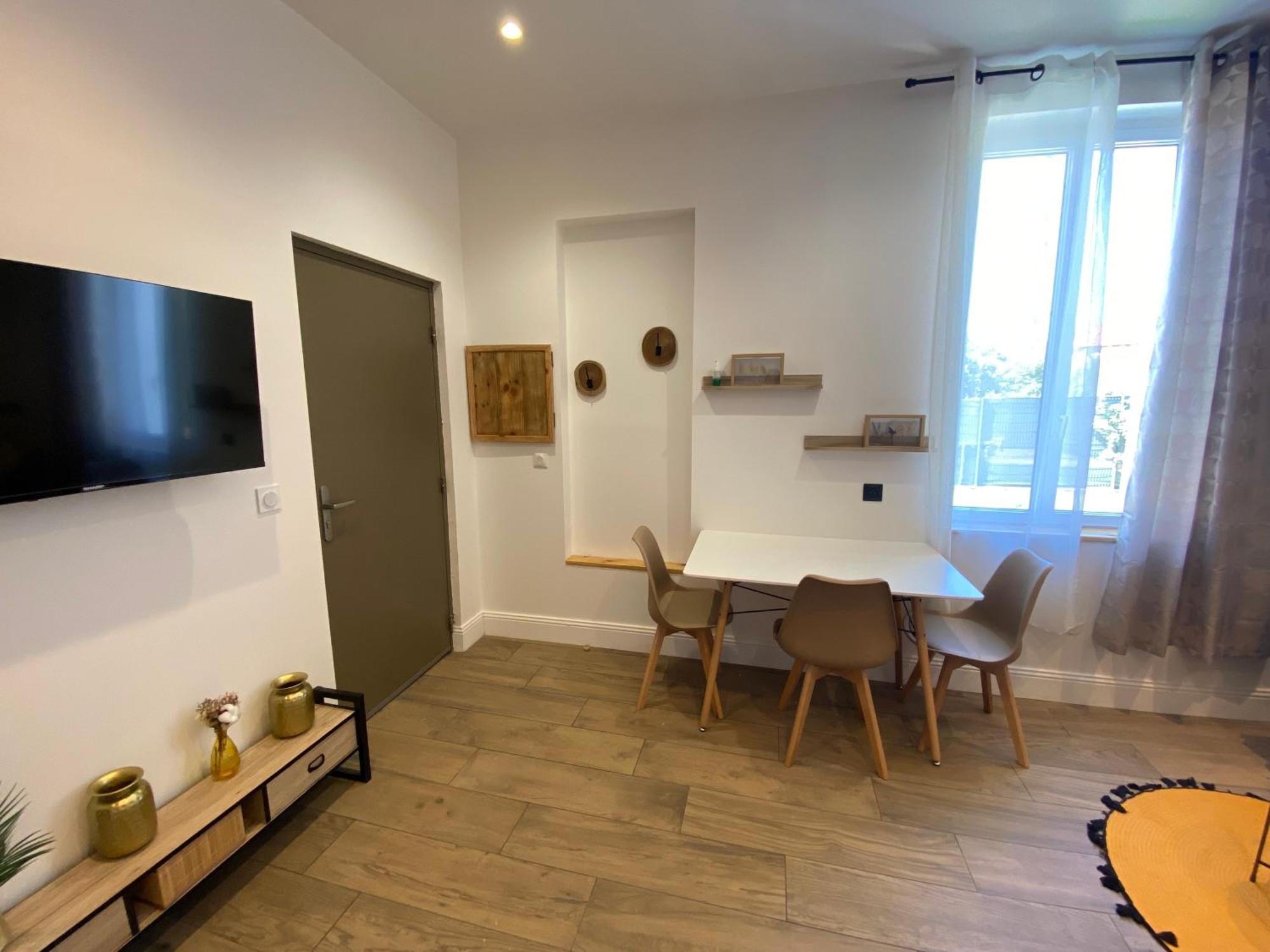 Maison De Ville Fenouillet  Extérieur photo